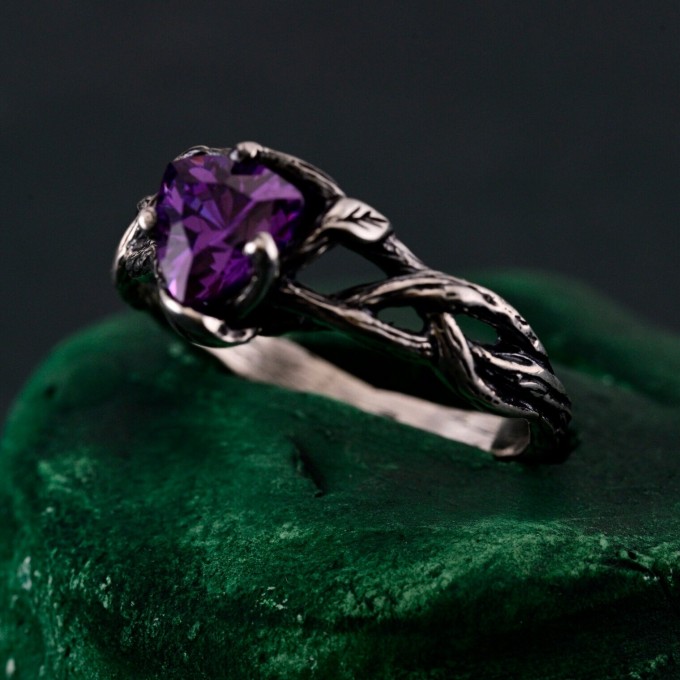 Unique Amethyst Silver Ring – Twisted Branch Design, Nature-Inspired, Handcrafted Elegant Jewelry for Her