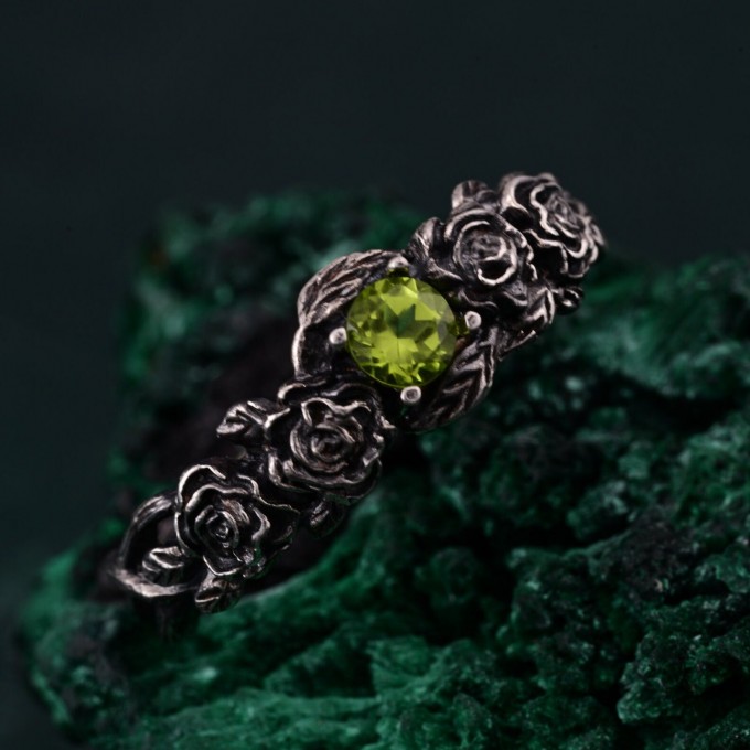 Peridot Blossom Silver Ring