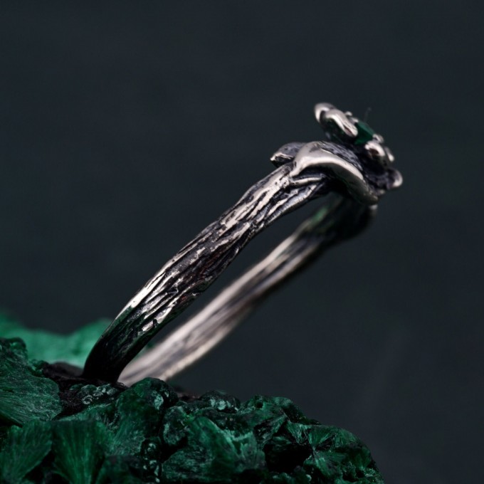 Elegant Silver Butterfly Ring – Violet Butterfly Design, Nature-Inspired Jewelry