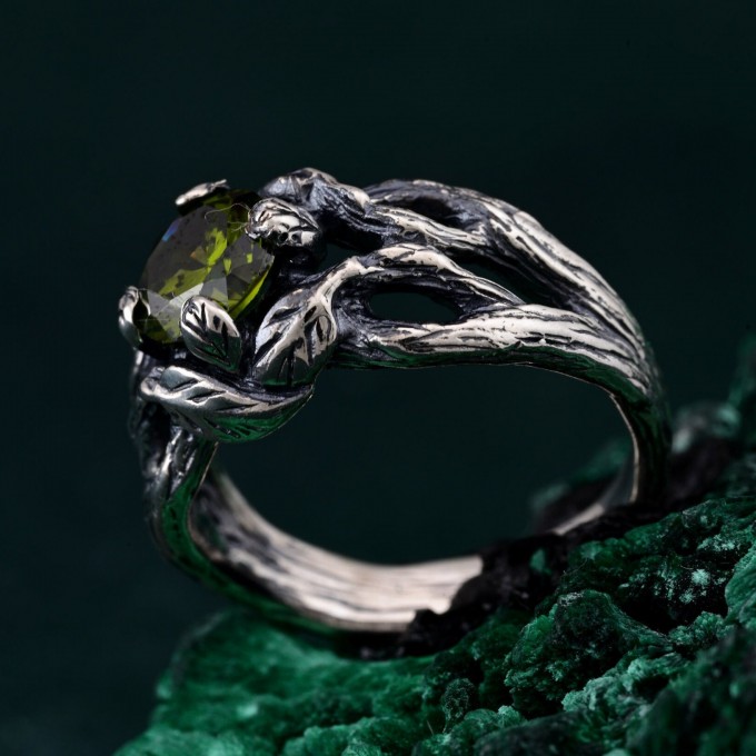 Silver Tree Bark Band: Rustic Woodland Elegance