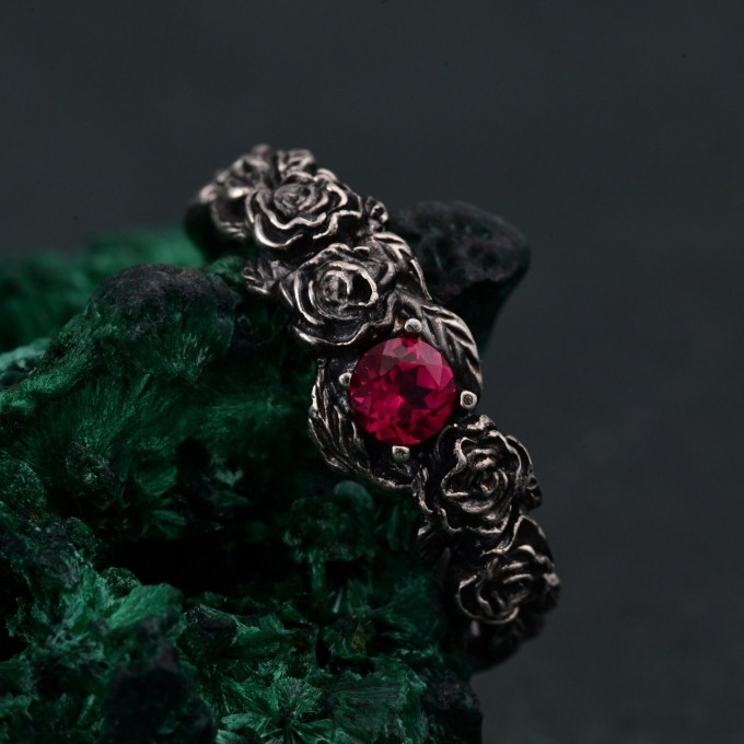 Delicate Rose Branch Ring – Blossoming Rose Garden Silver Ring