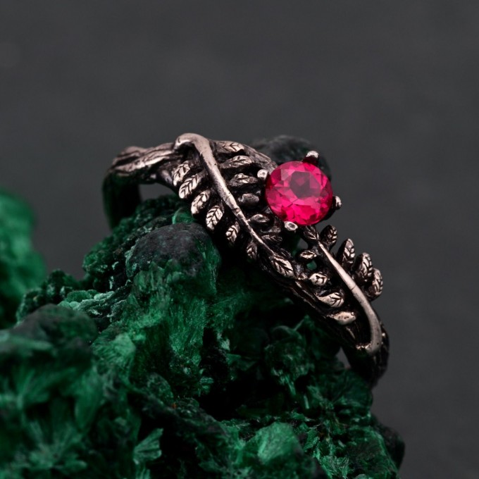 Ruby Fern Branchlet Ring: Whispering Fern Design