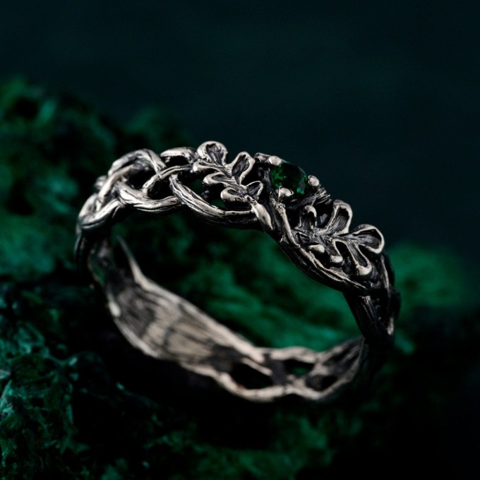 Sterling Silver Leaf with Emerald – Emerald Oak Leaf Silver Ring, Oak Leaf and Emerald Silver Ring, Silver Oak Ring, Silver Oak Leaf Band
