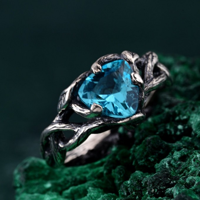 Branches and Leaves Design Topaz Ring – Nature-Inspired Ring with Leaves and Branches Surrounding Topaz, Gift for Her, Gift for Him