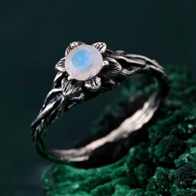 Blossom Twig Ring - Enchanted Forest and Woodland Whispers Design