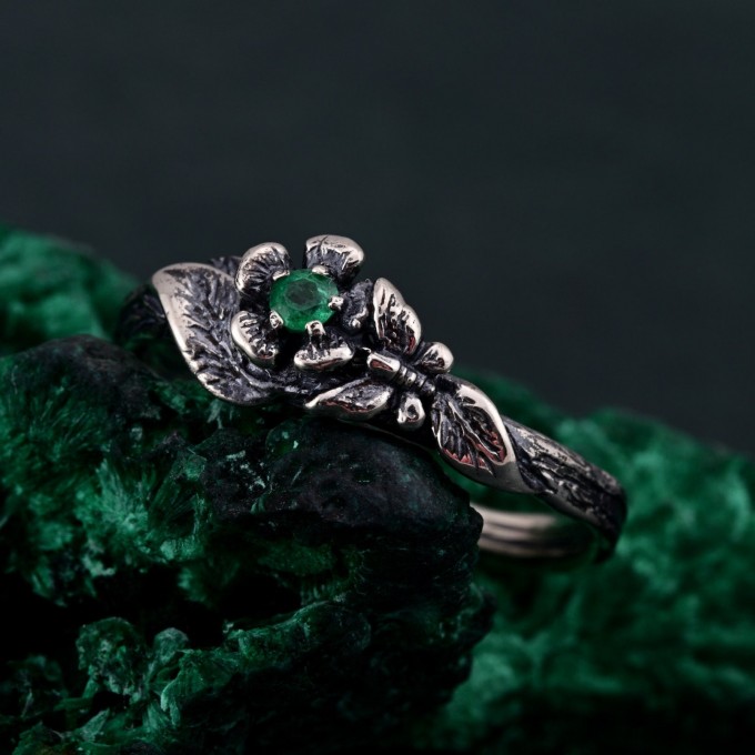 Elegant Silver Butterfly Ring – Violet Butterfly Design, Nature-Inspired Jewelry