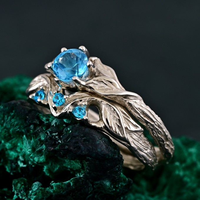 Nature-Inspired Twig Leaf Stacking Ring Set