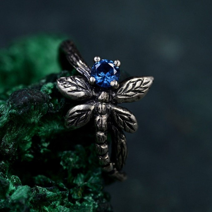 Fluttering Butterfly Gem Ring with Sapphire and Silver Design