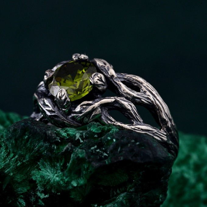 Nature's Finest Silver Leaf Elegance Ring