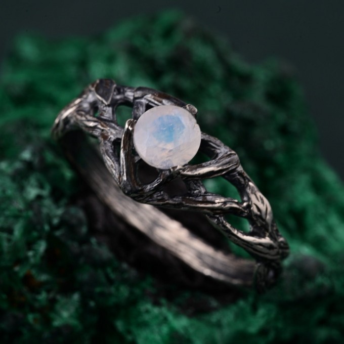 Unique Wood Ring for Women's Engagement – Silver Ring with Blue Sapphire, Dainty Design for Women