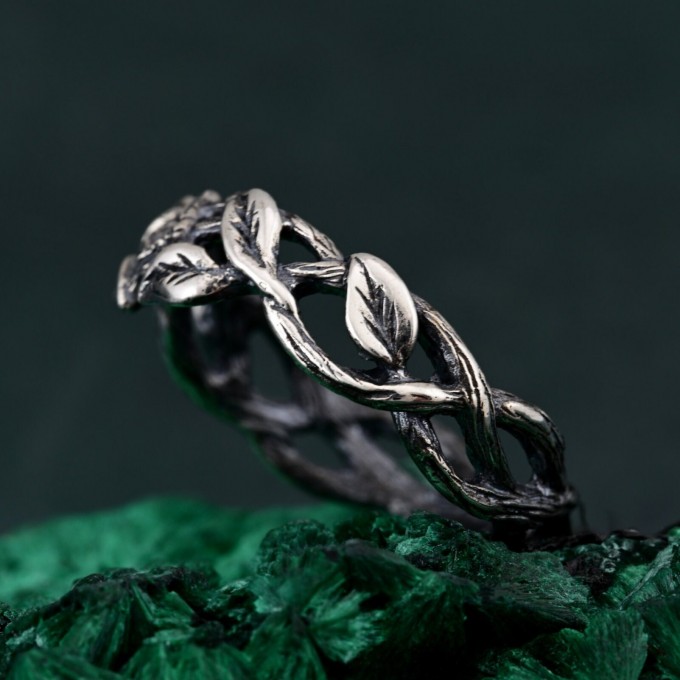 Men's Nature-Inspired Wedding Band with Triquetra Twig Motif