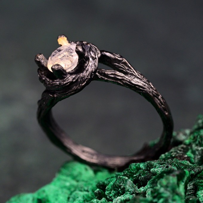 Elegant Tree Branch Ring – Exquisite Flower Design for a Special Women's Gift