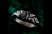 Unique Ring with Butterfly, Nature-Inspired Emerald Silver Engagement Ring, Emerald Twig Engagement Ring in Sterling Silver